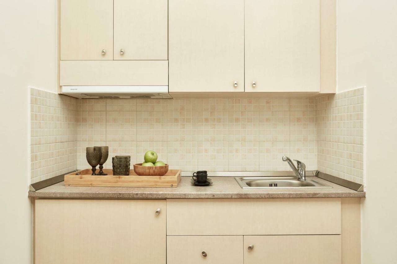 Loizos Stylish Residences Фіра Екстер'єр фото